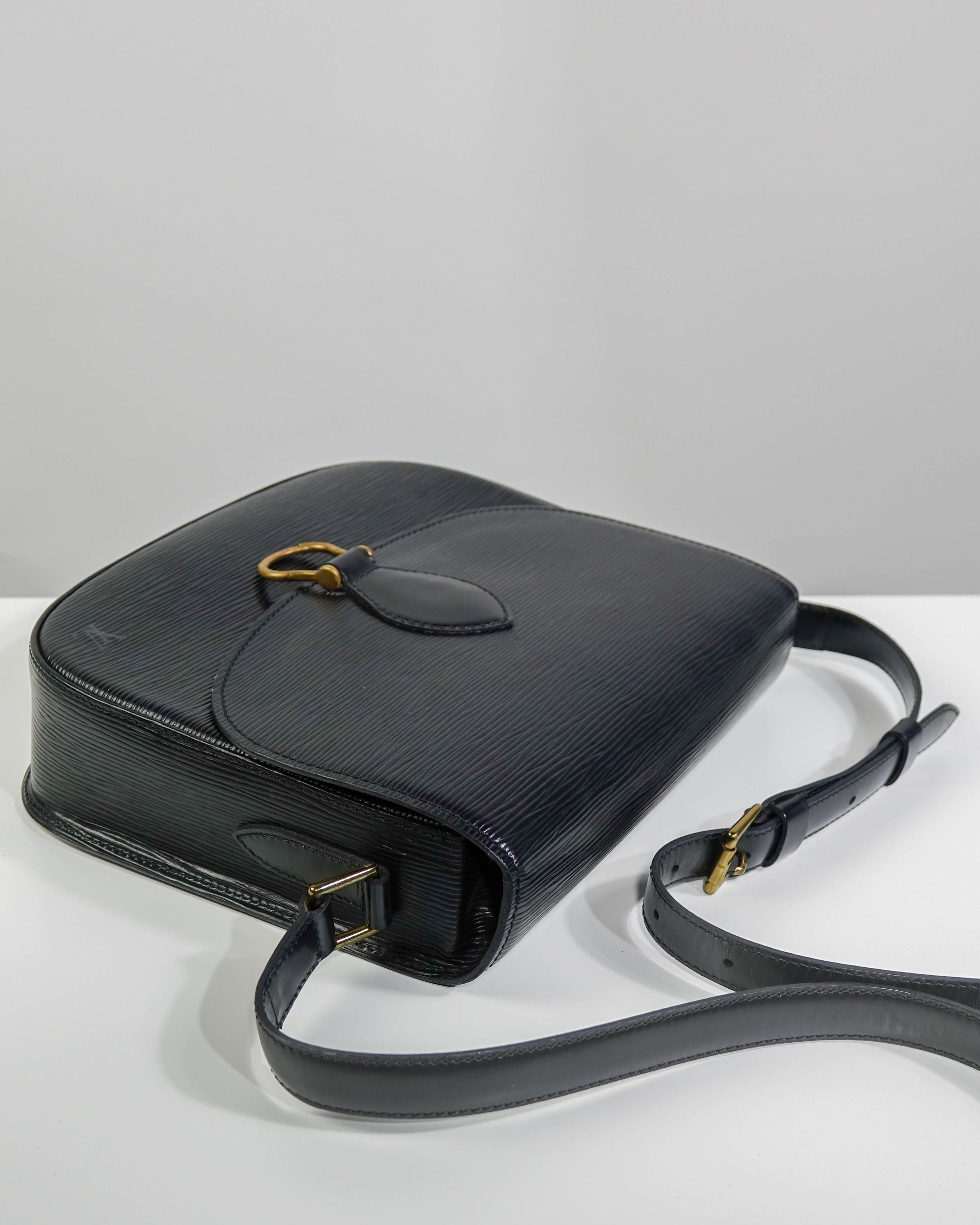 Sac Saint Cloud GM LOUIS Louis Vuitton Epi - Noir Lola Collective