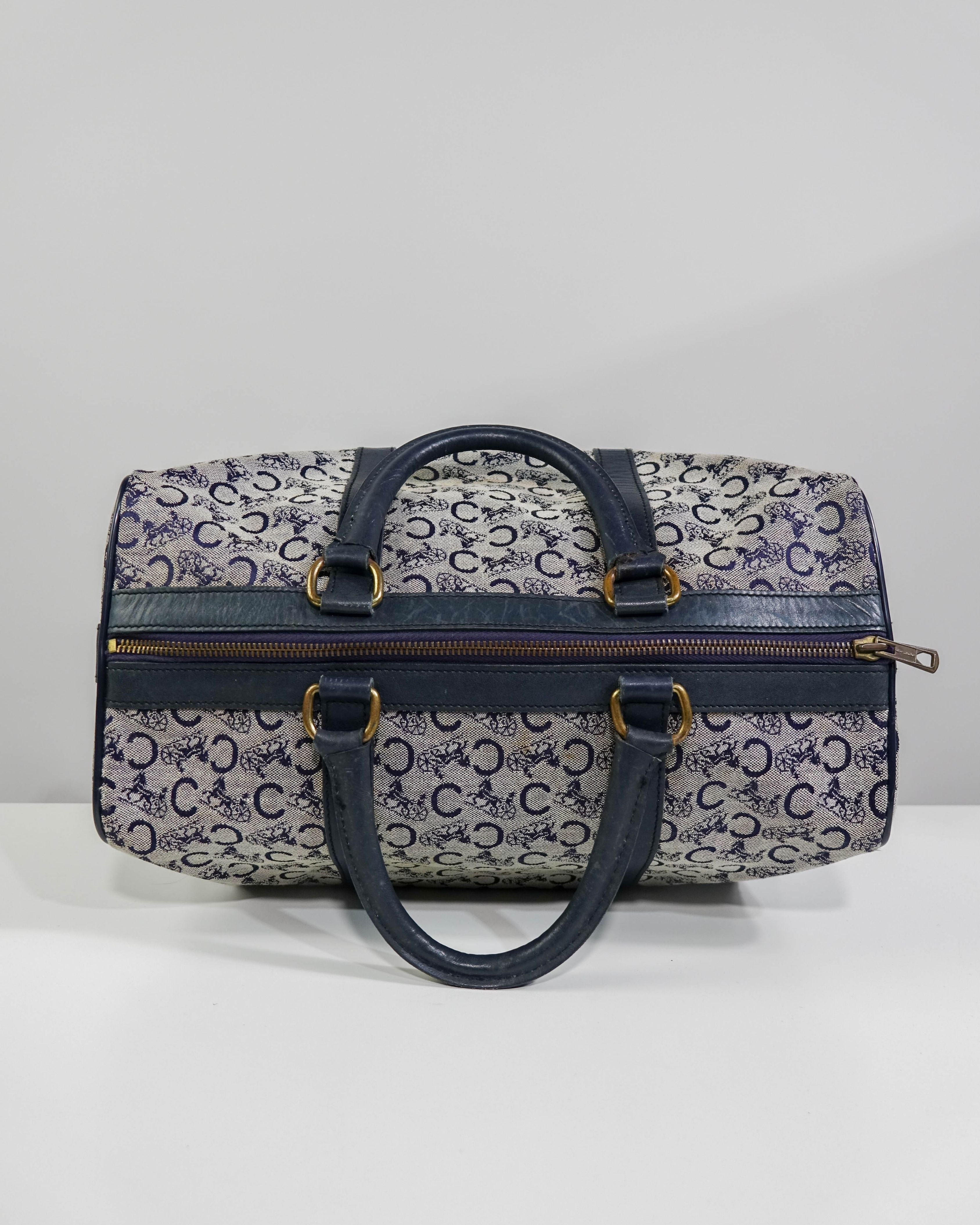 Sac Boston Céline en toile bleu C macadam Lola Collective