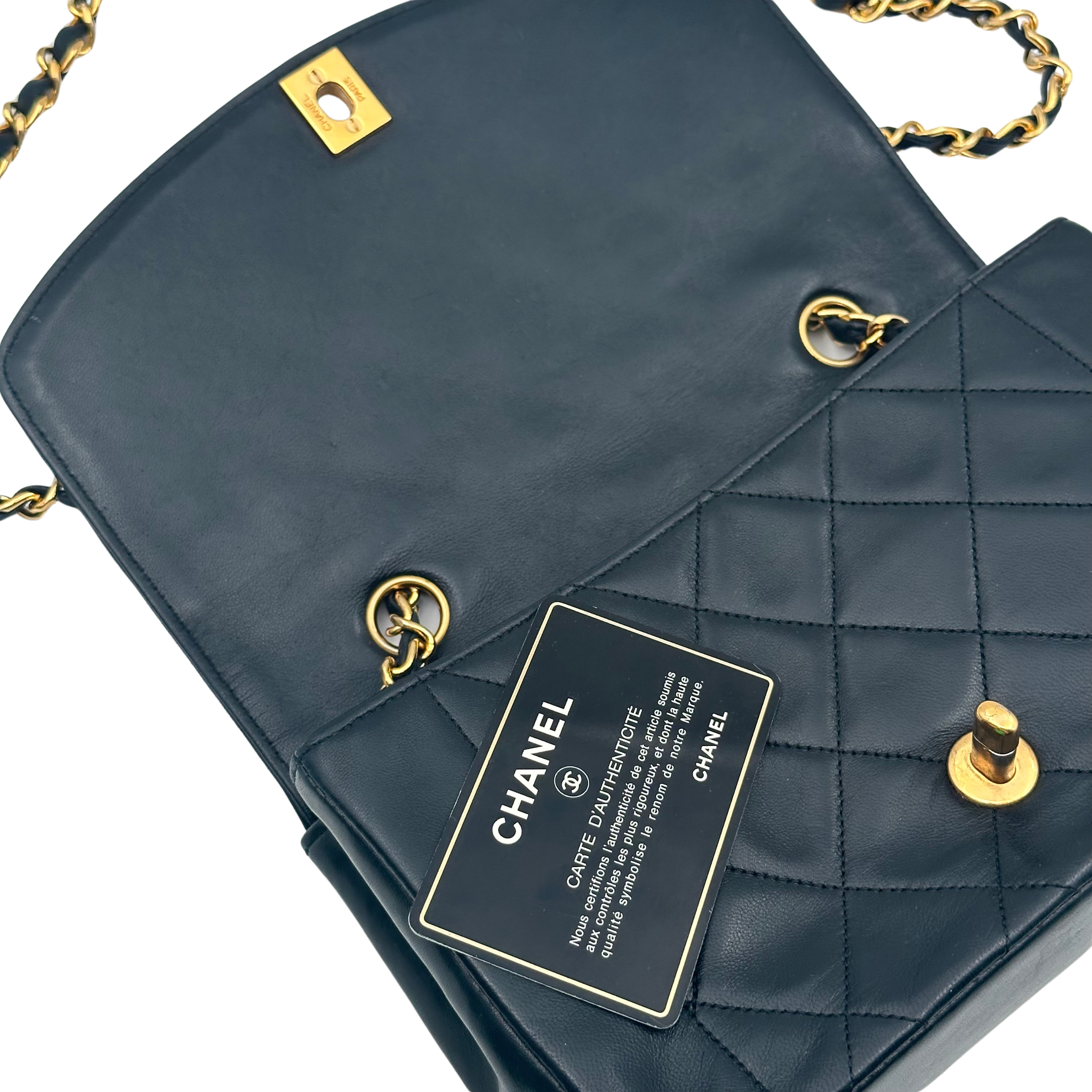 CLASSIC DIANA SMALL - CHANEL Lola Collective