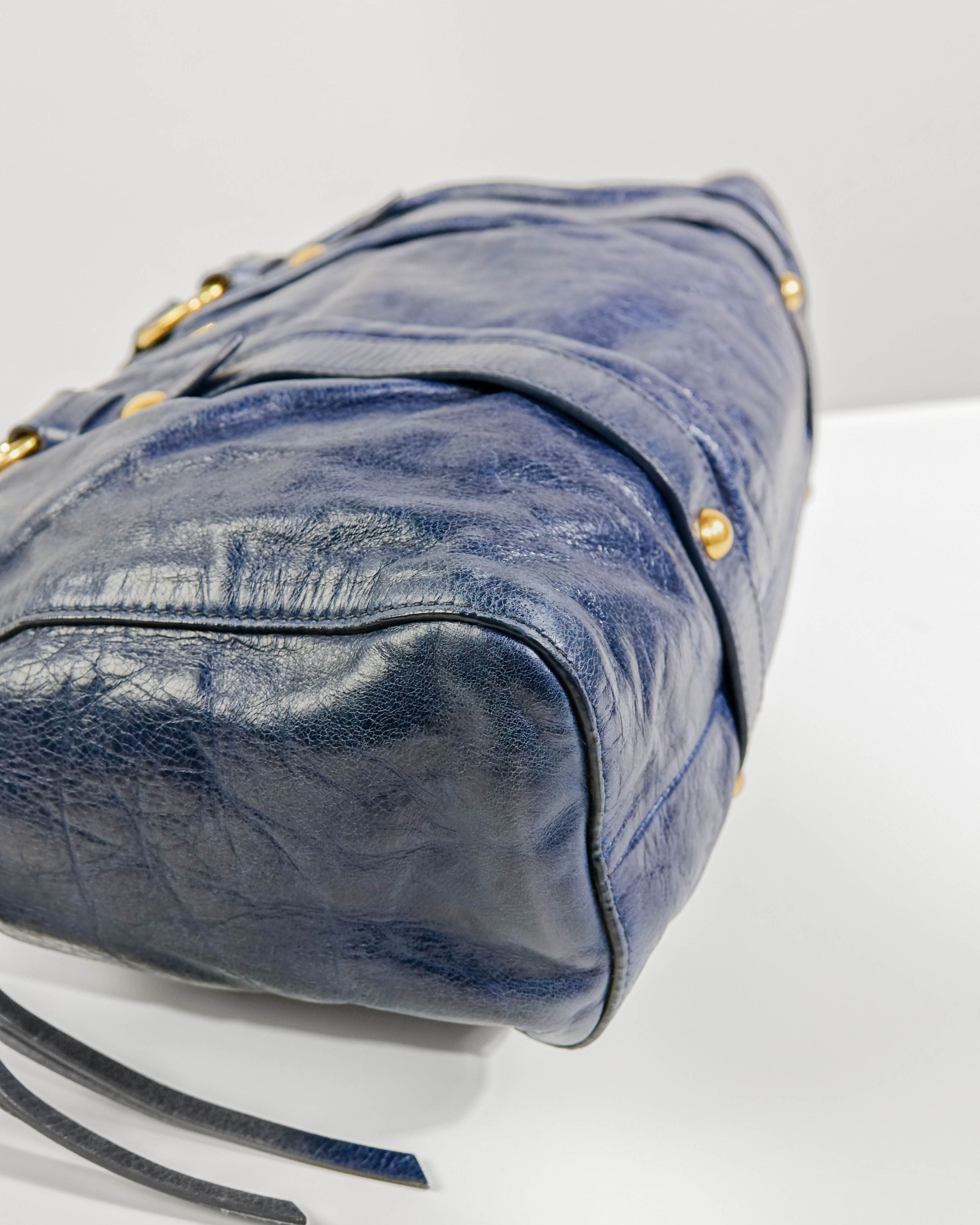 Sac 2way Miu Miu - bleu et gold Lola Collective