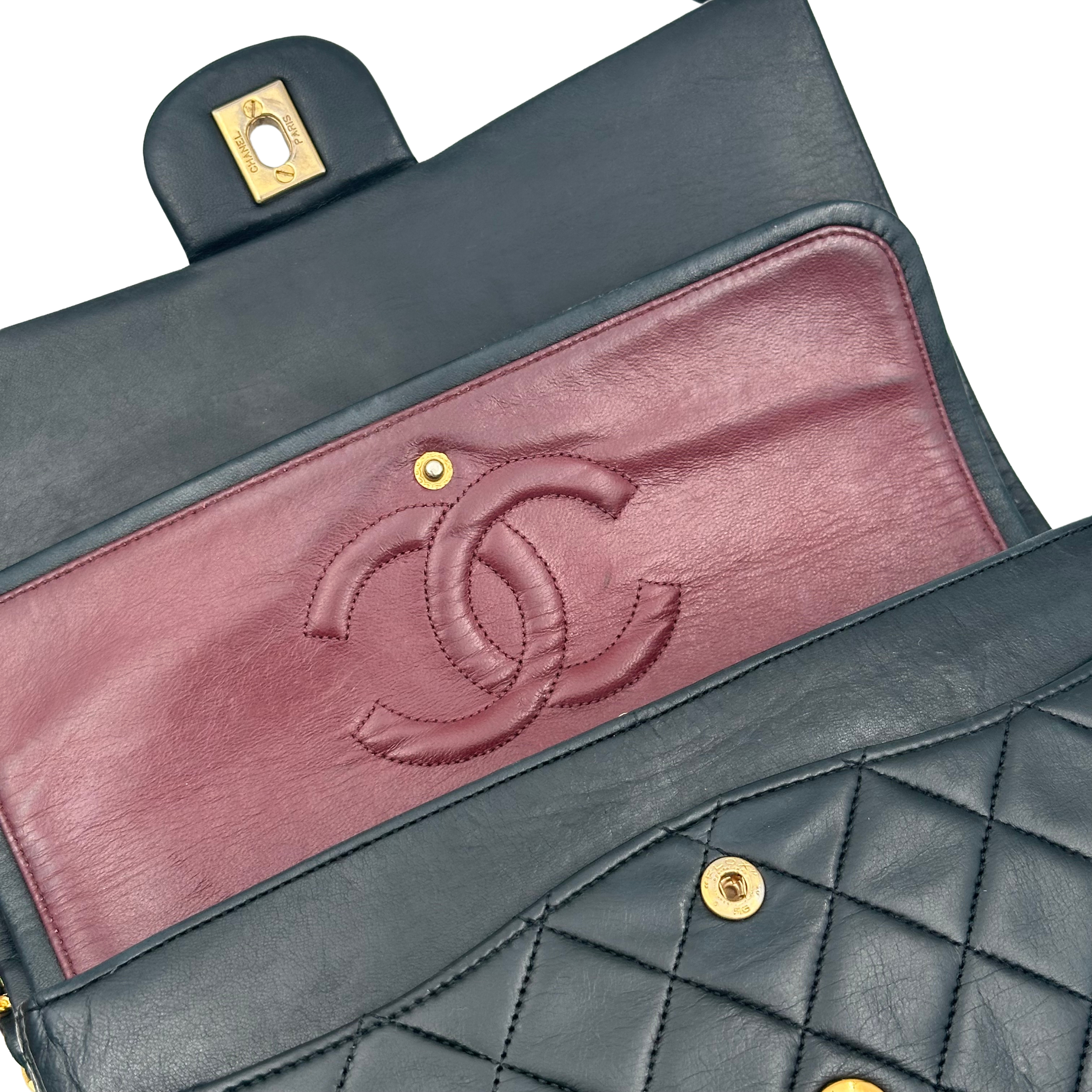 CLASSIC TIMELESS MEDIUM DOUBLE FLAP - CHANEL Lola Collective