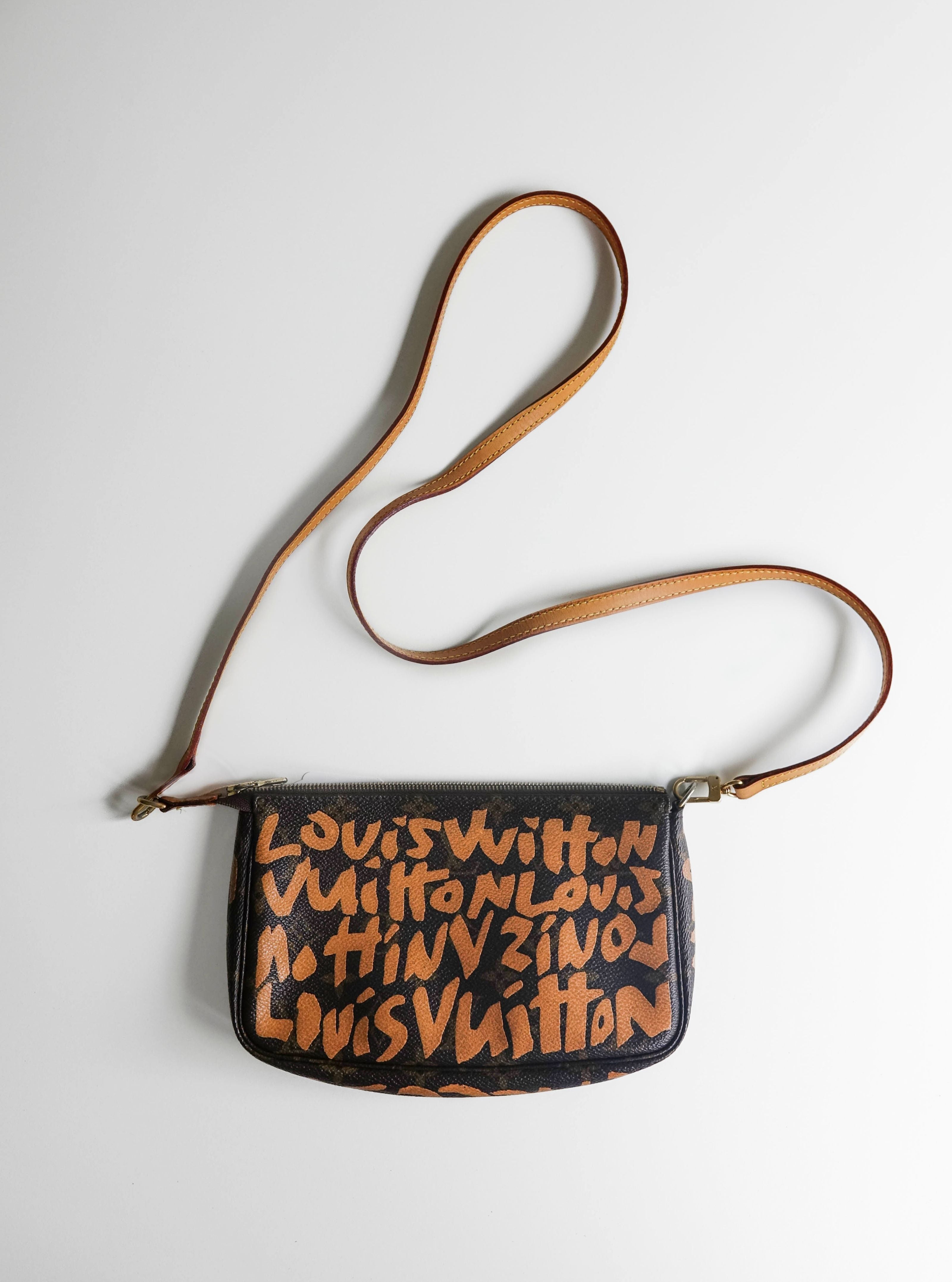 Louis Vuitton Monogram Graffiti Pochette Accessoires Orange – Stephen Sprouse Lola Collective