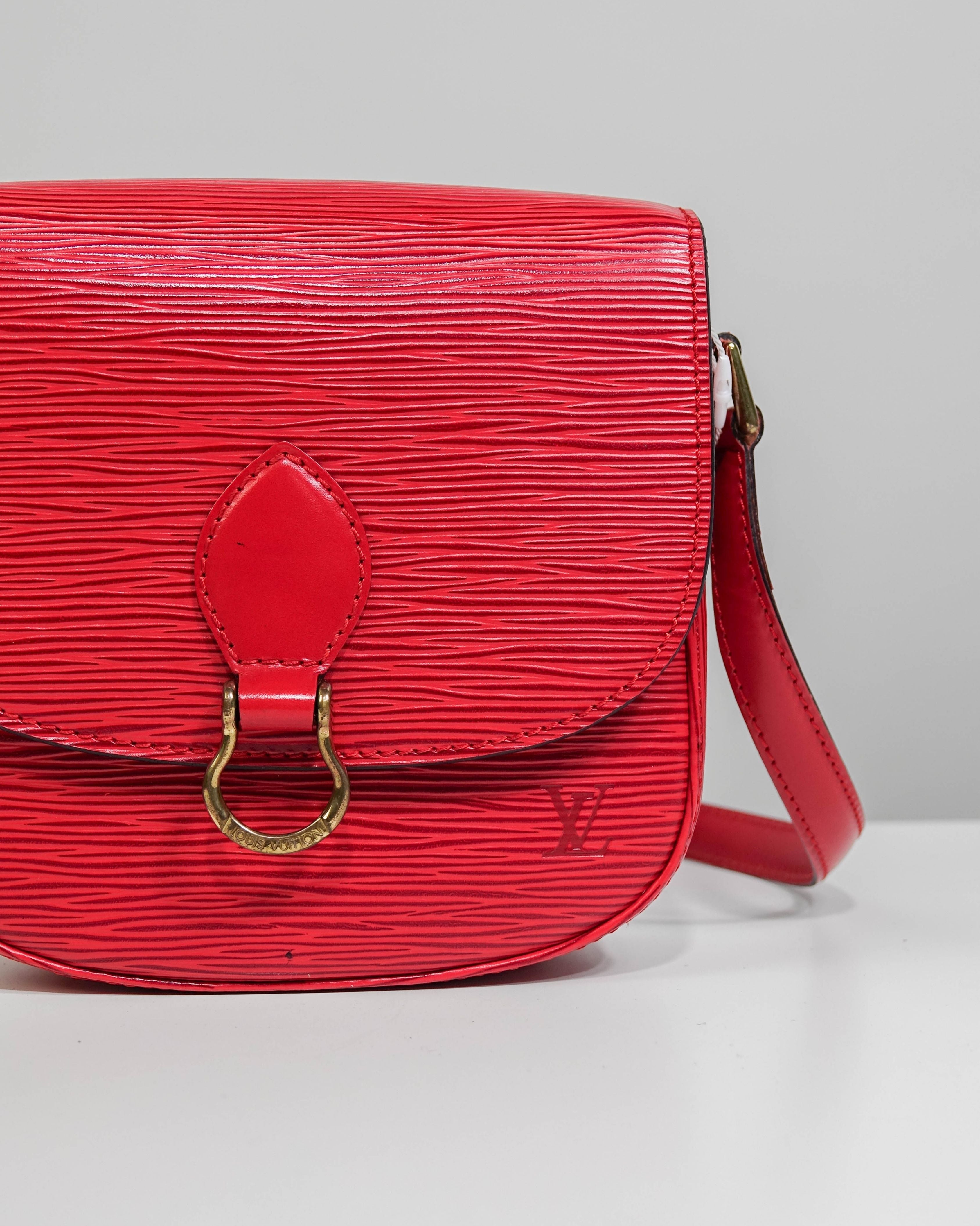 Sac bandoulière Saint Cloud PM Epi Louis Vuitton - rouge Lola Collective