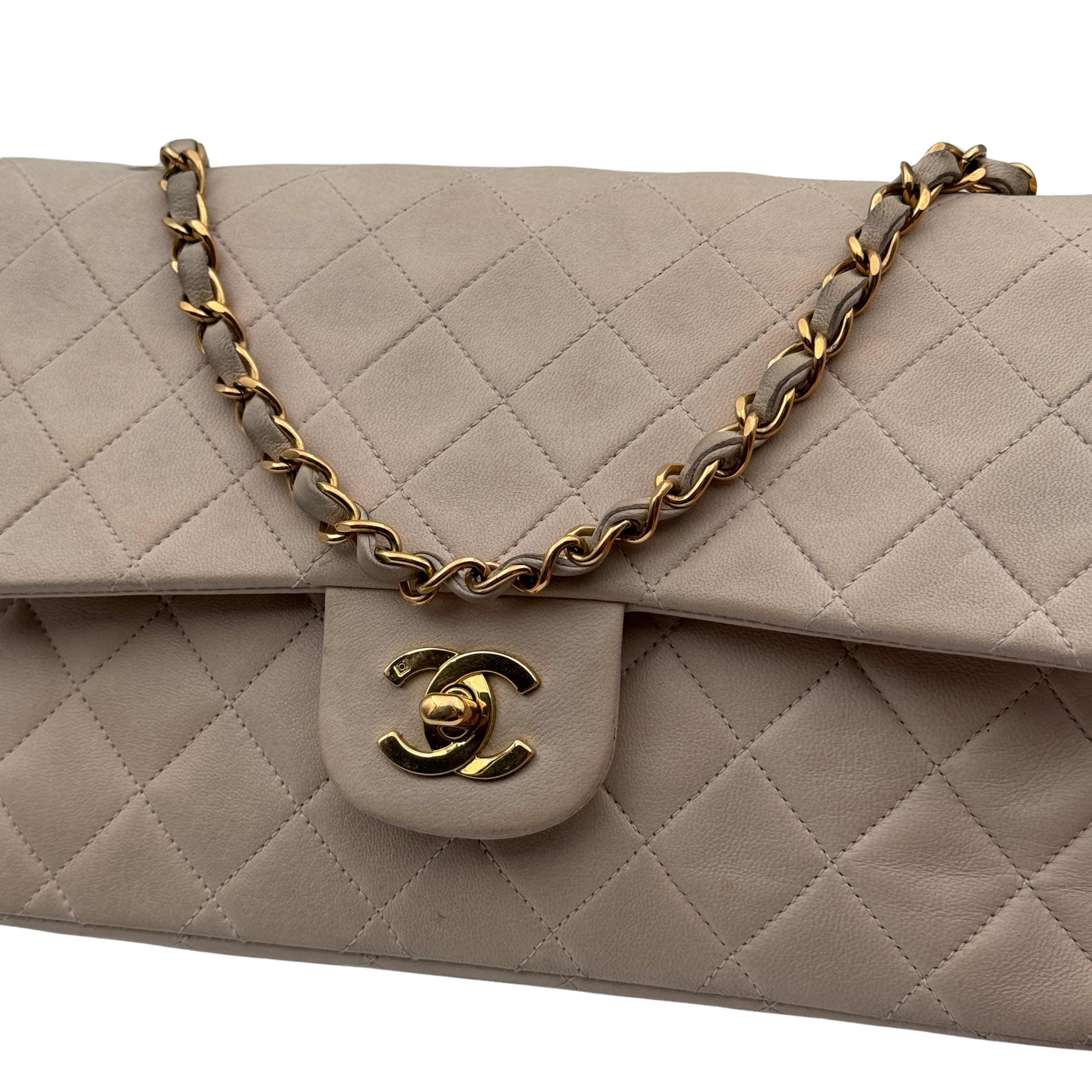 CLASSIC TIMELESS MEDIUM DOUBLE FLAP - CHANEL Lola Collective