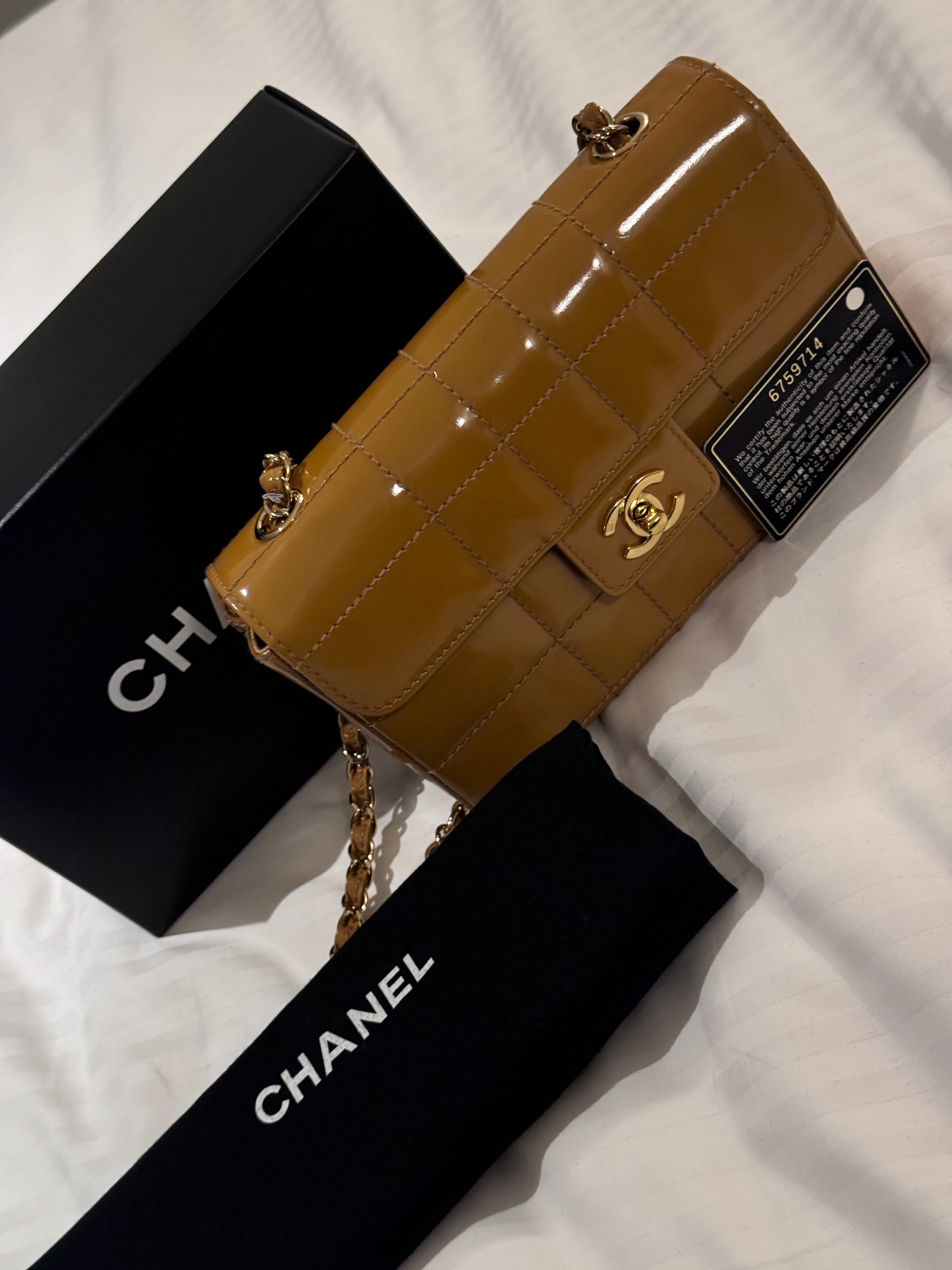 CHOCO BAR BRONZE - CHANEL Lola Collective