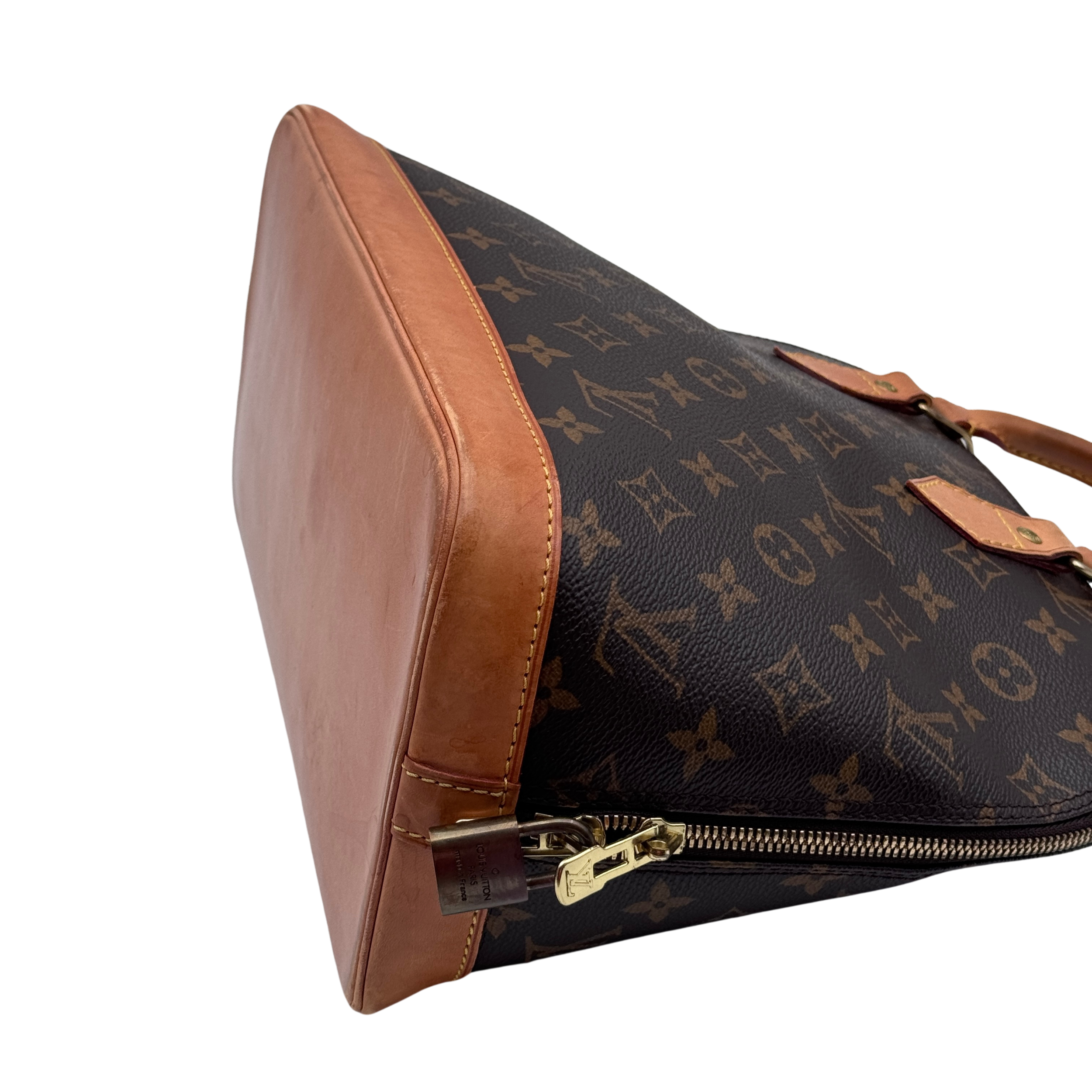 ALMA GM - LOUIS VUITTON Lola Collective