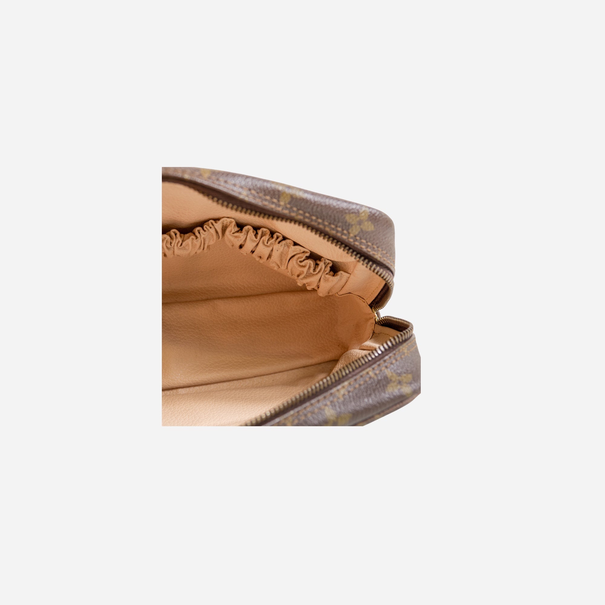 Louis Vuitton Trousse Toilette 23 Monogram Lola Collective