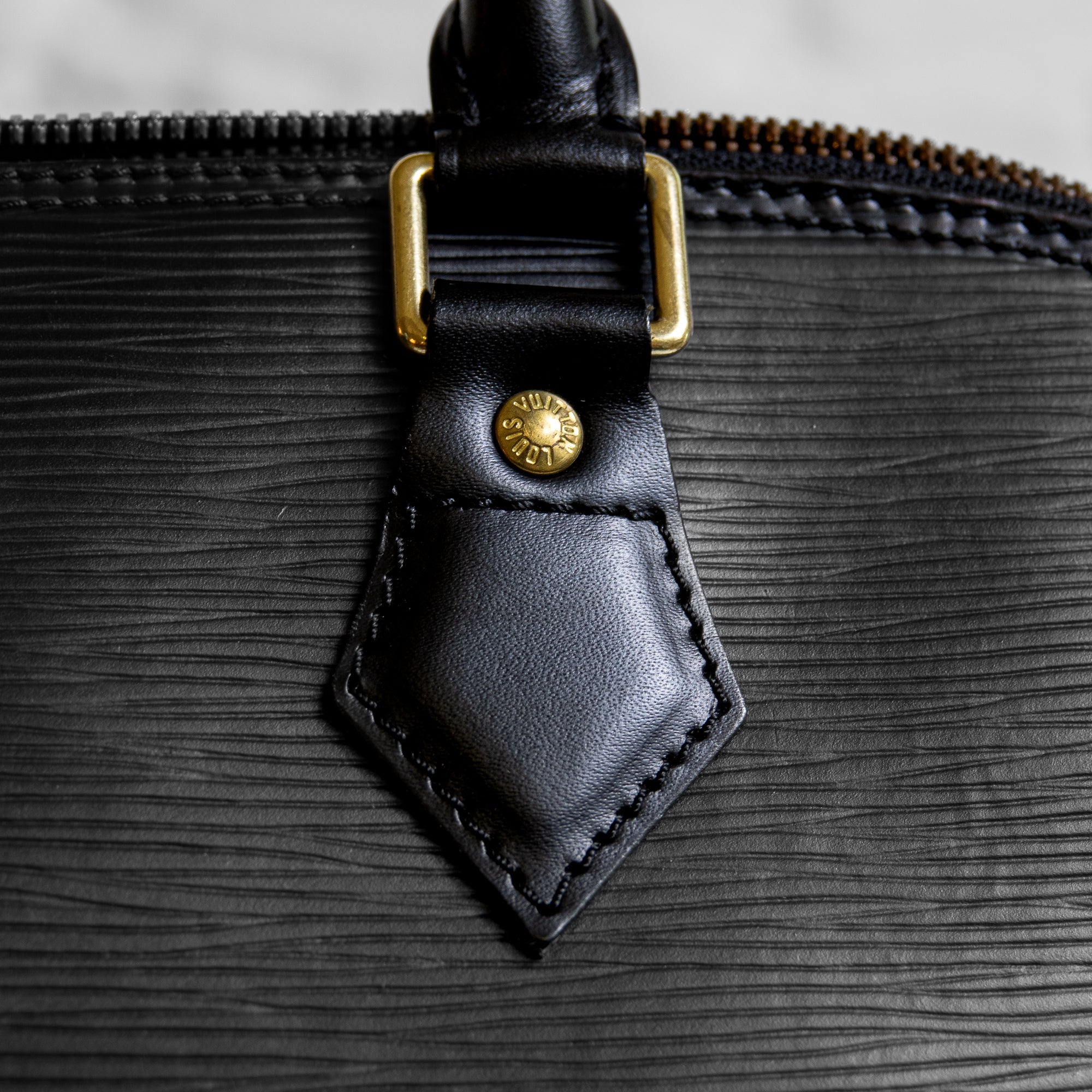 Louis Vuitton Alma GM épi noir Lola Collective