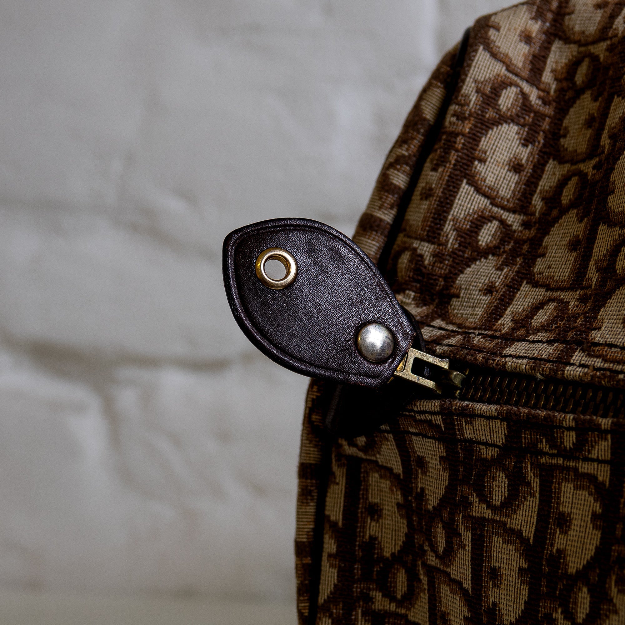 Dior Boston 40 toile Trotter marron et cuir Lola Collective