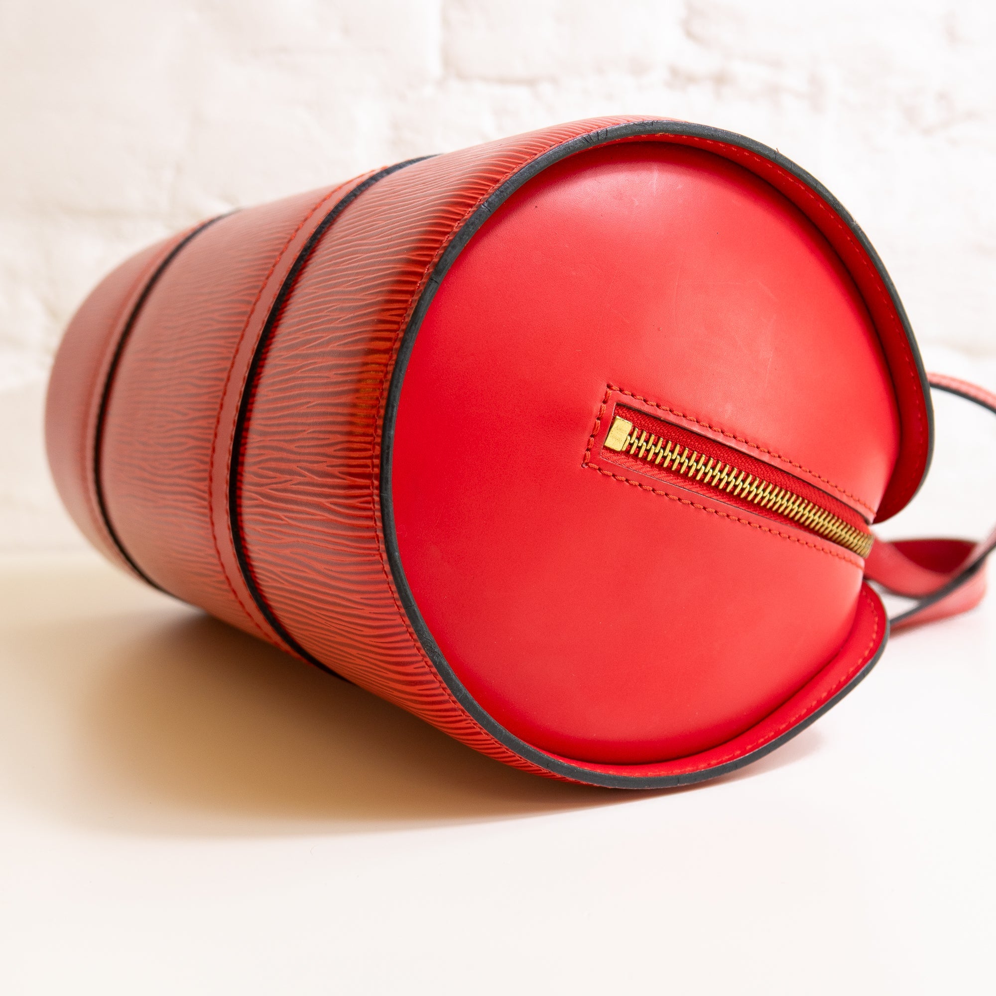 Louis Vuitton Soufflot épi rouge Lola Collective