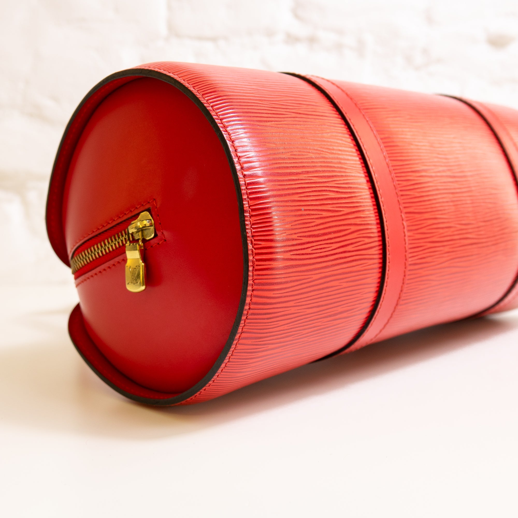 Louis Vuitton Soufflot épi rouge Lola Collective
