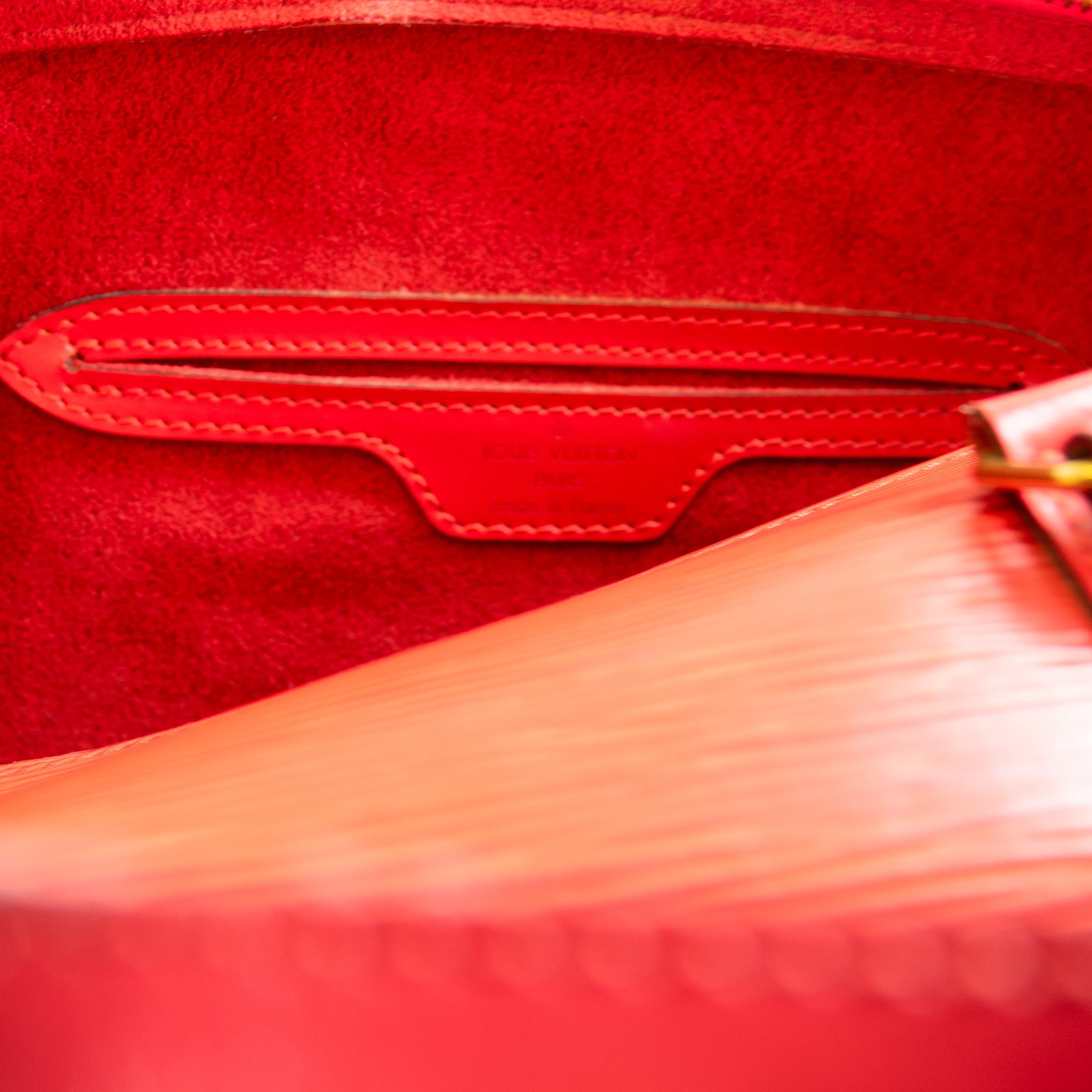Louis Vuitton Soufflot épi rouge Lola Collective