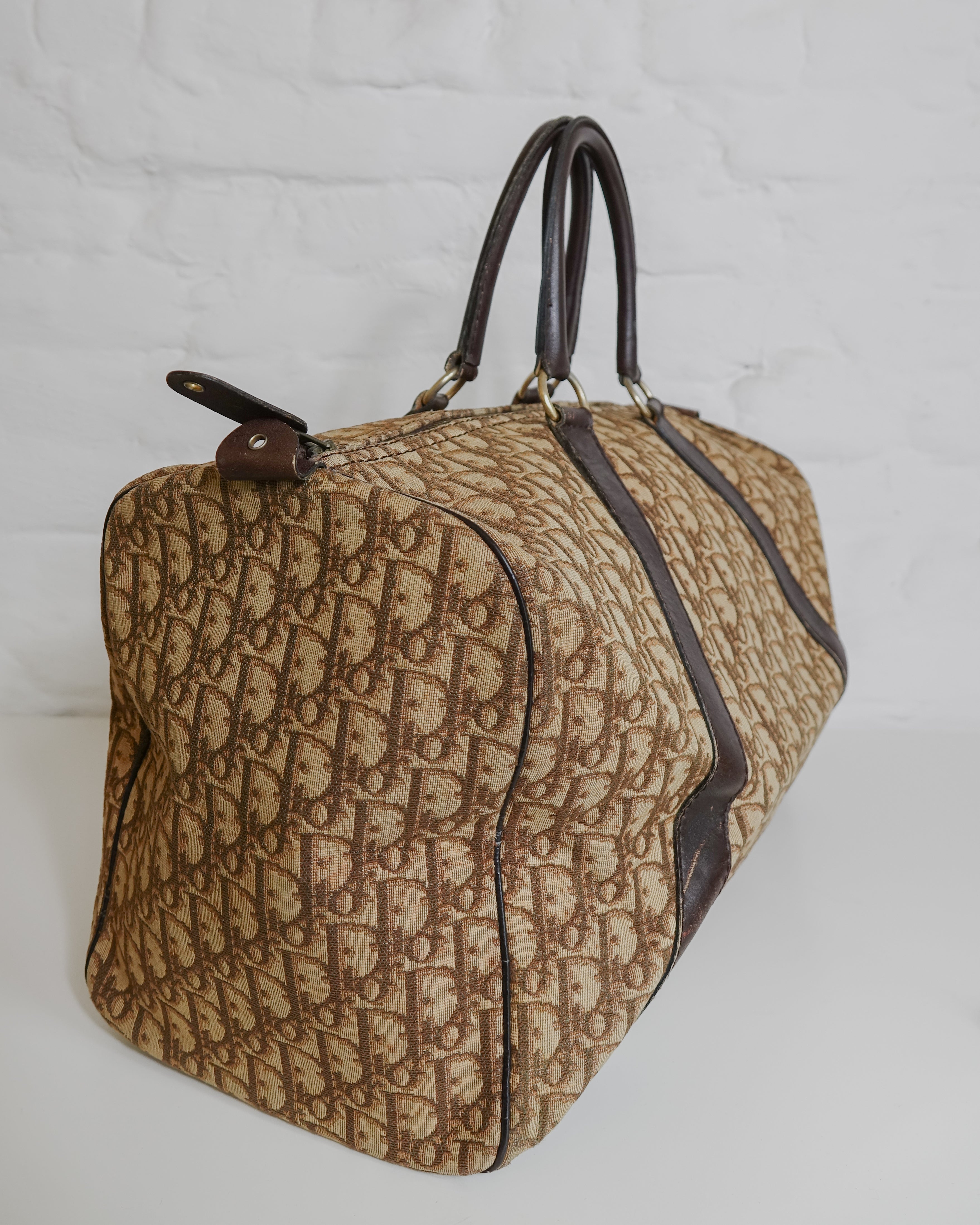 Sac Christian Dior Bowling Trotter Canvas en beige et doré Lola Collective