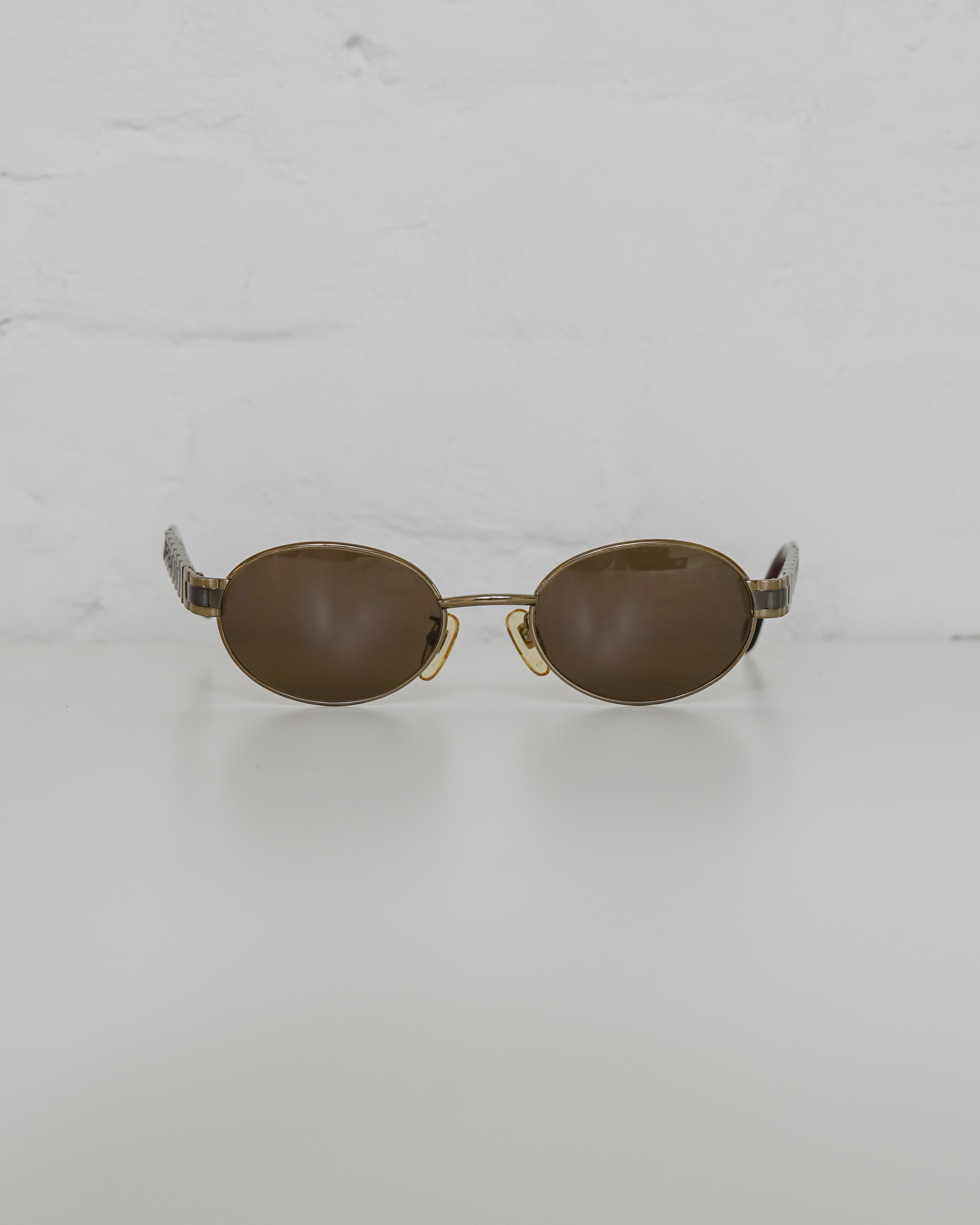 Fendi lunettes solaires Lola Collective