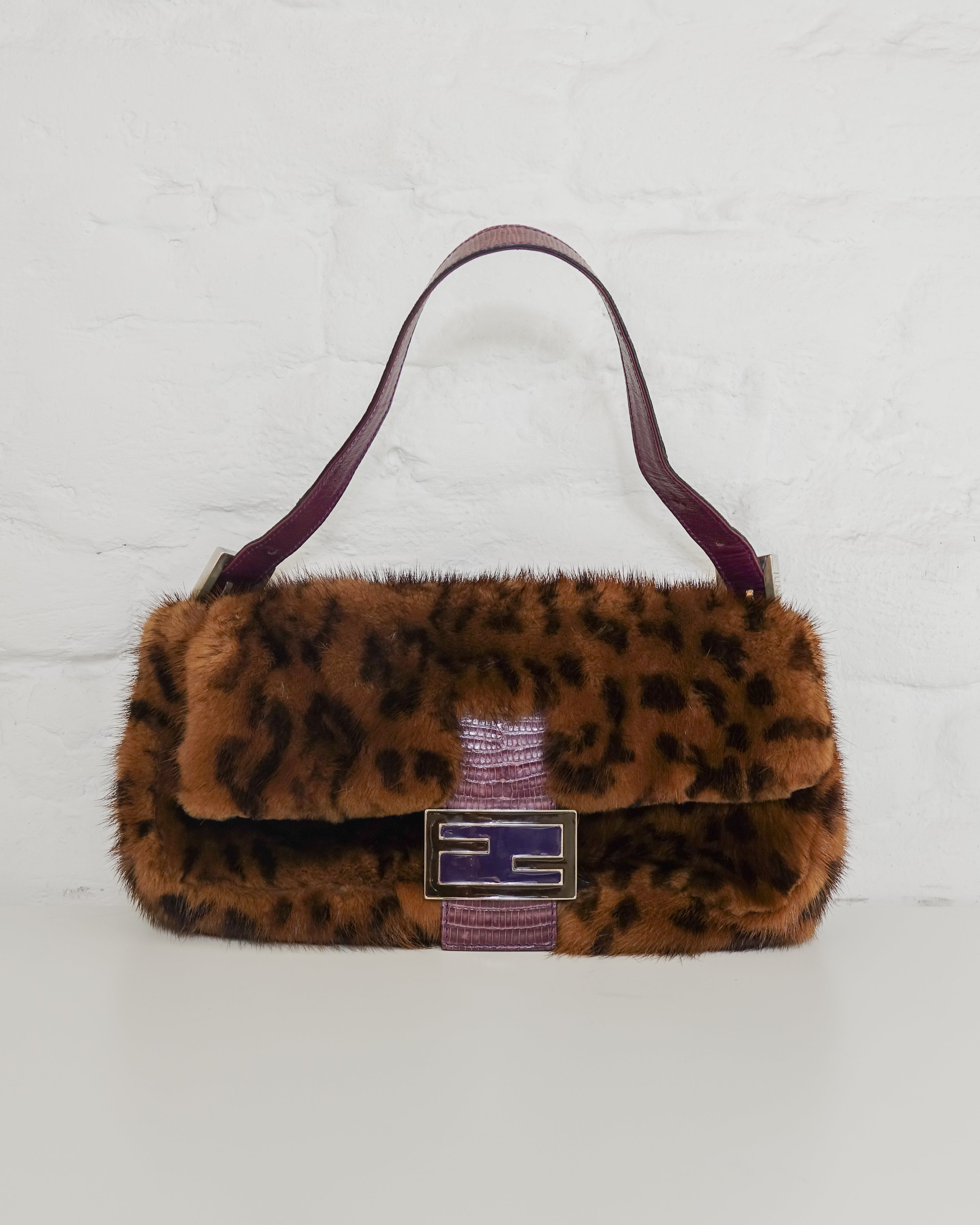 Fendi sac baguette en poils façon léopard Lola Collective