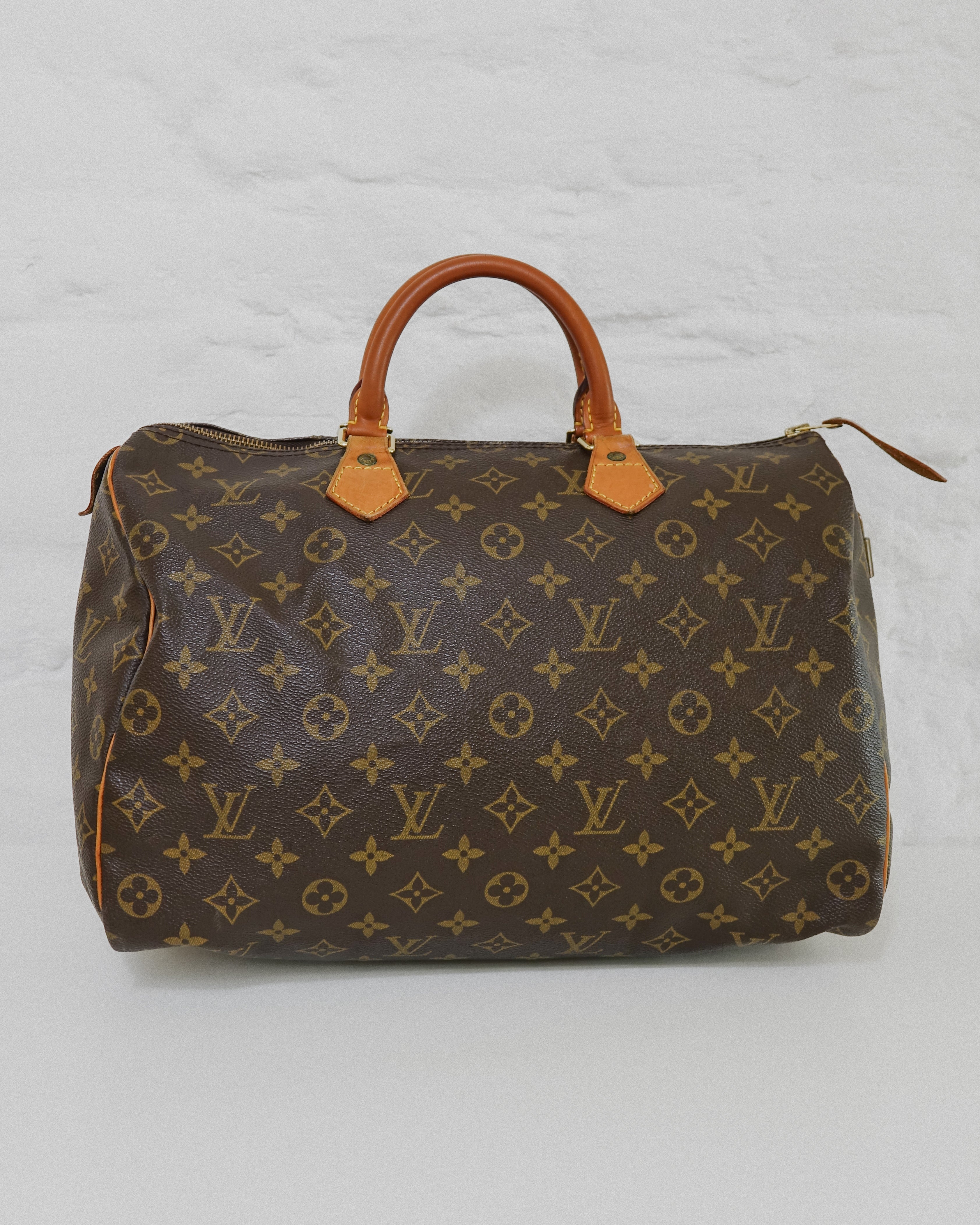 Louis Vuitton Speedy 35 monogram Lola Collective