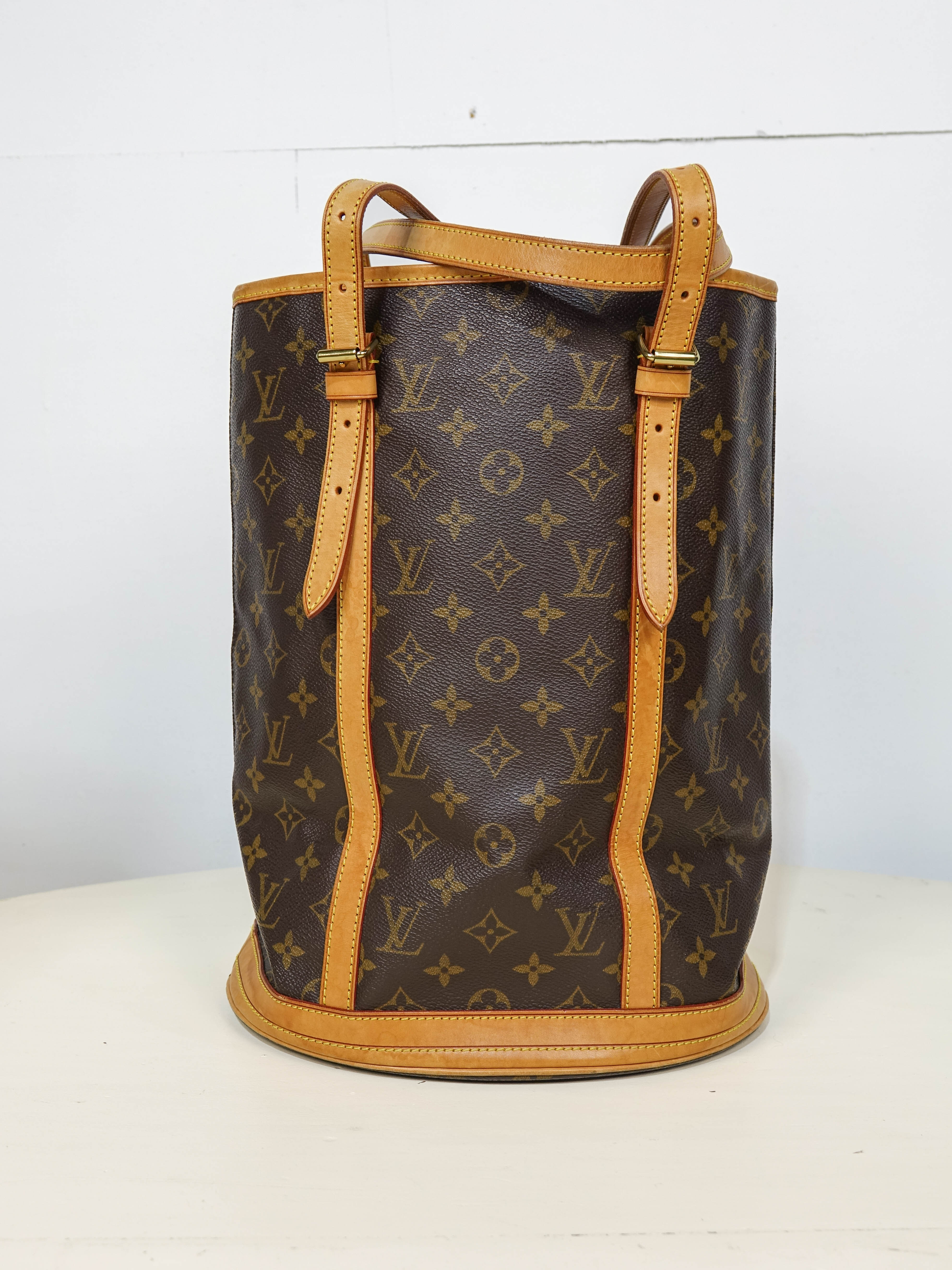 Louis Vuitton Bucket GM (FL0991) Lola Collective
