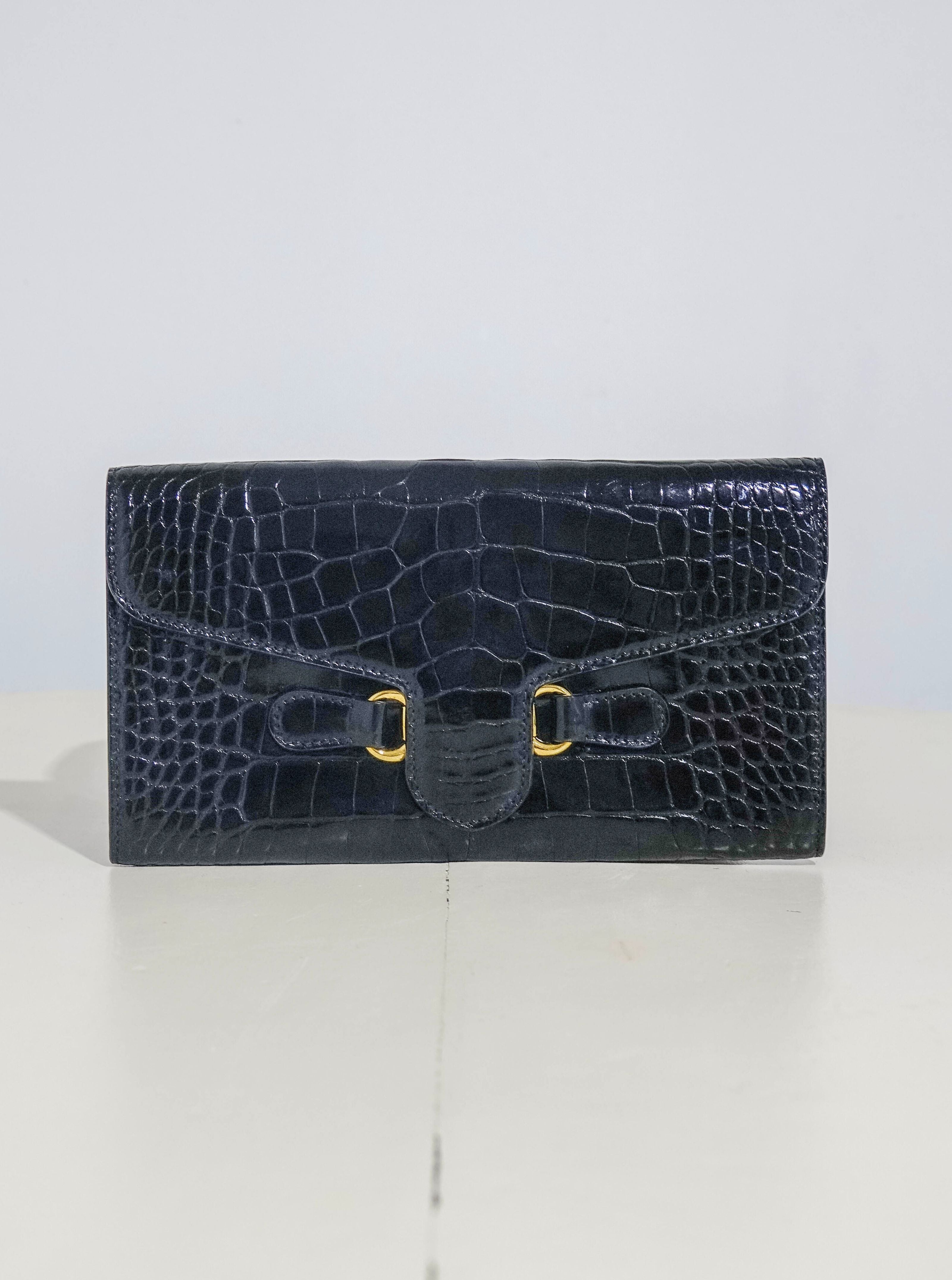 POCHETTE GUCCI Lola Collective