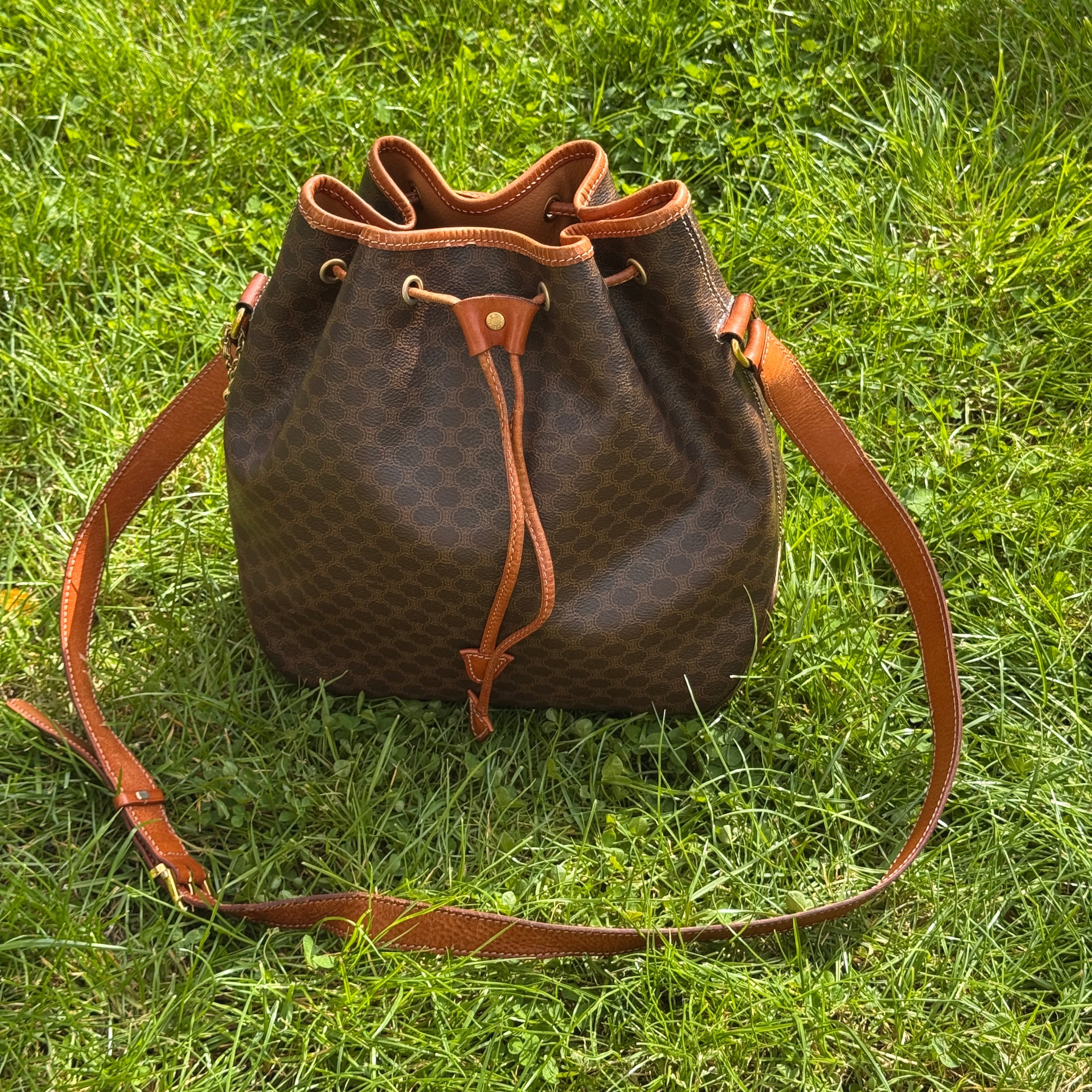 Céline Sceau bucket Macadam Lola Collective