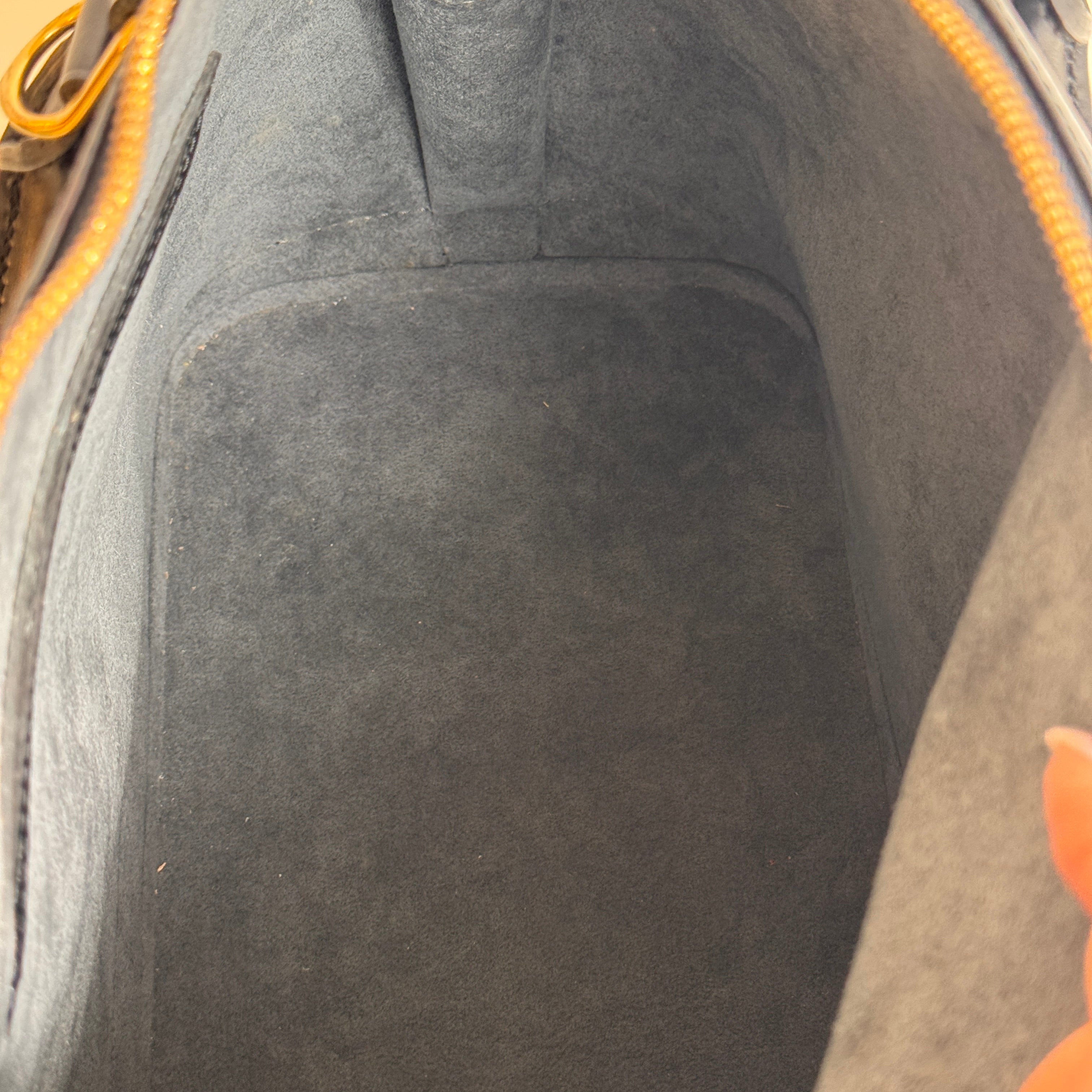 Louis Vuitton Alma GM épi noir Lola Collective