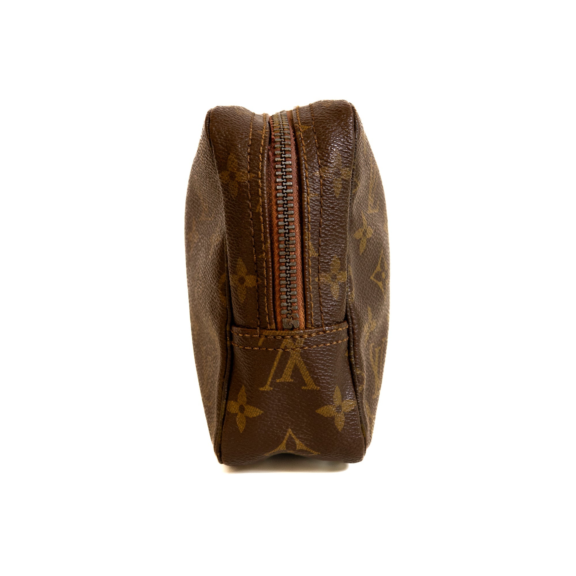 Louis Vuitton Trousse de toilette 23 monogram Lola Collective