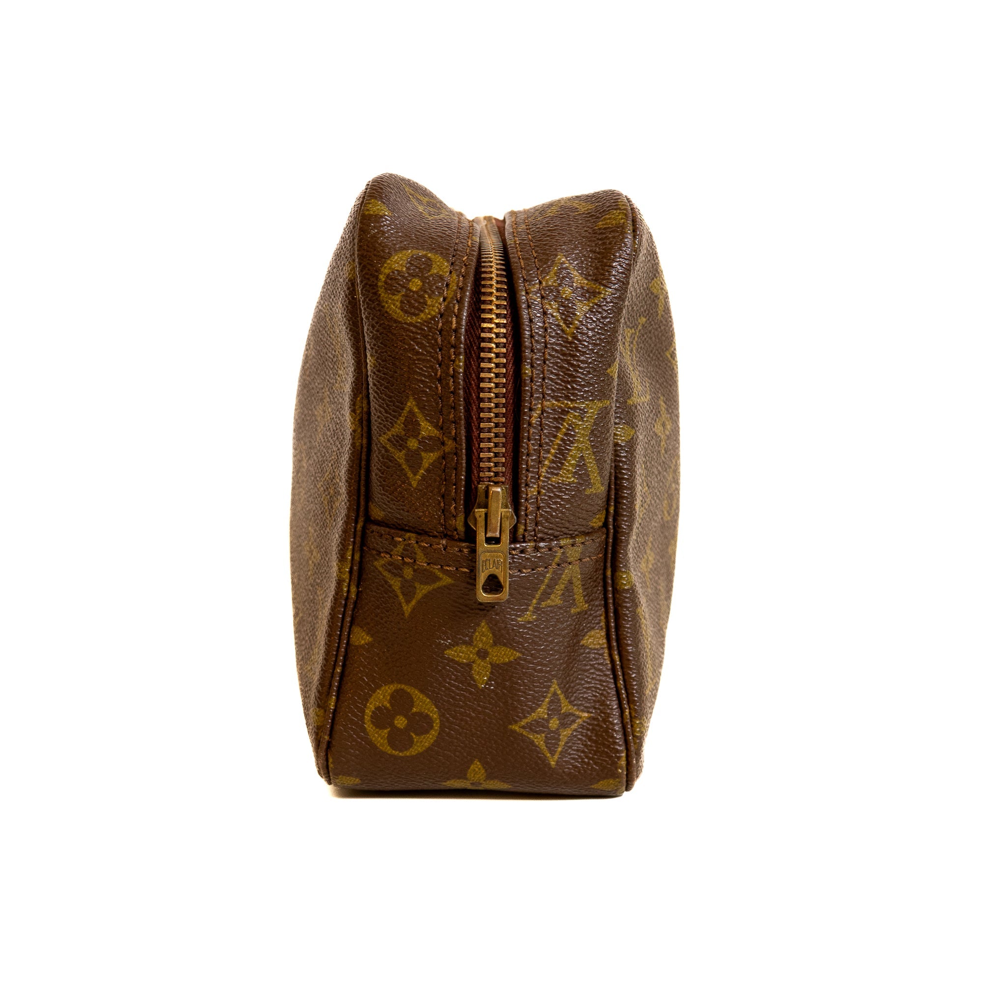 Louis Vuitton Trousse de toilette 28 monogram Lola Collective
