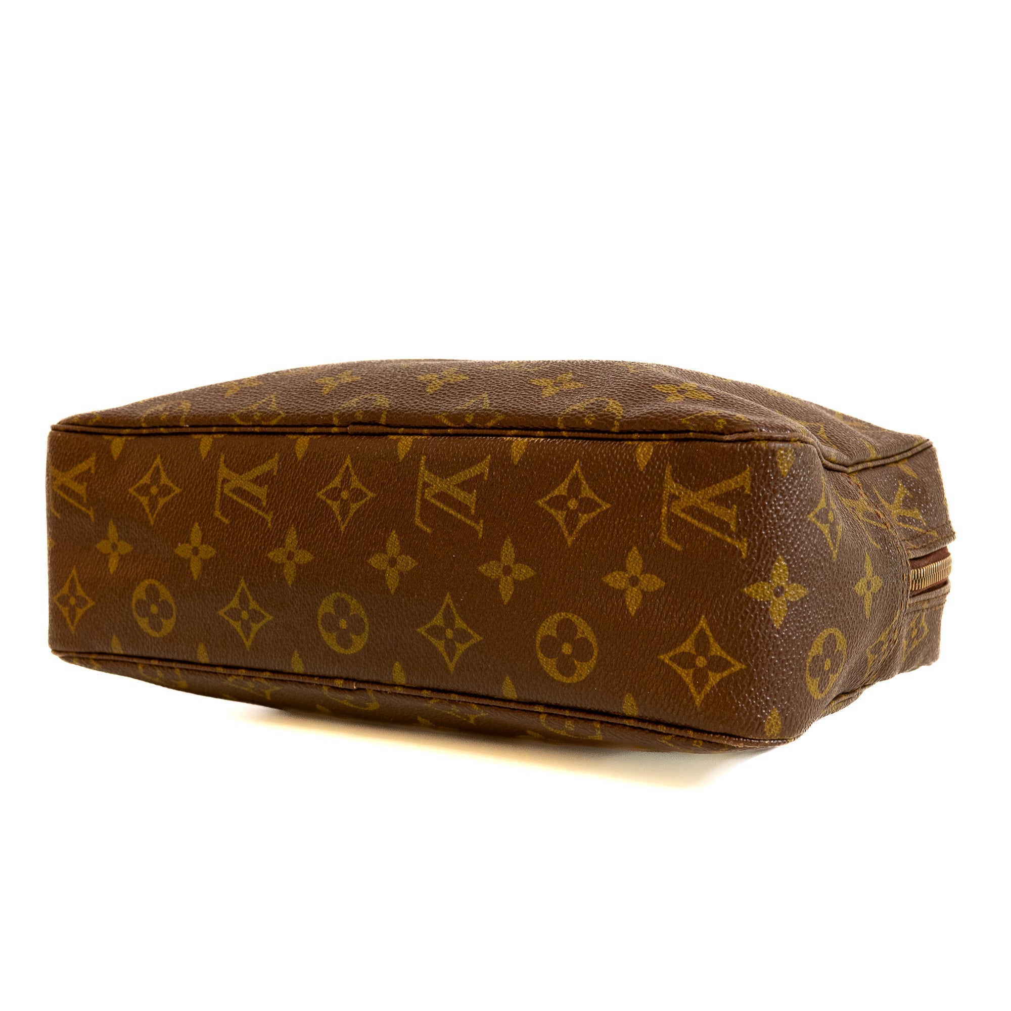 Louis Vuitton Trousse de toilette 28 monogram Lola Collective