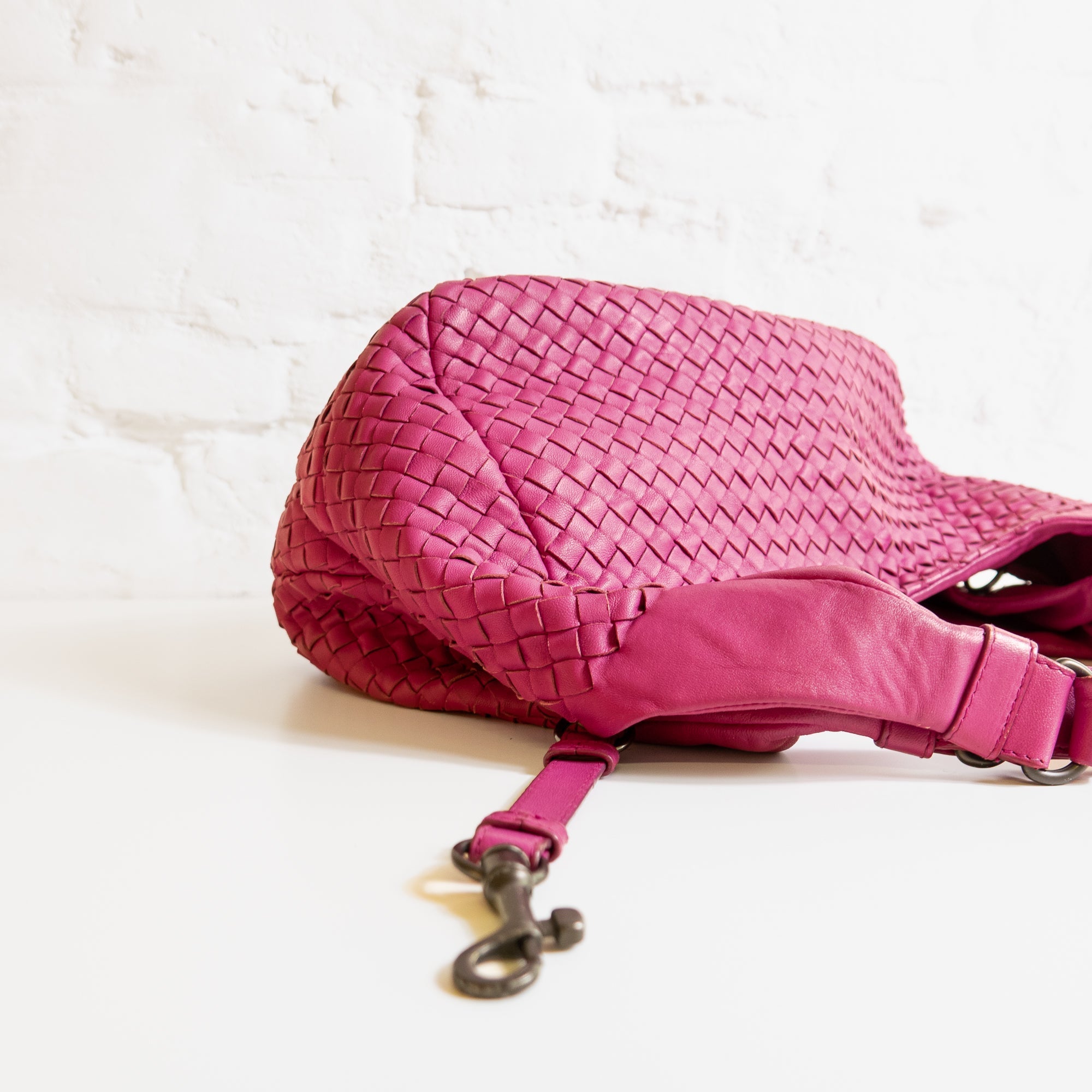 Bottega Veneta Intrecciato hobo rose Lola Collective