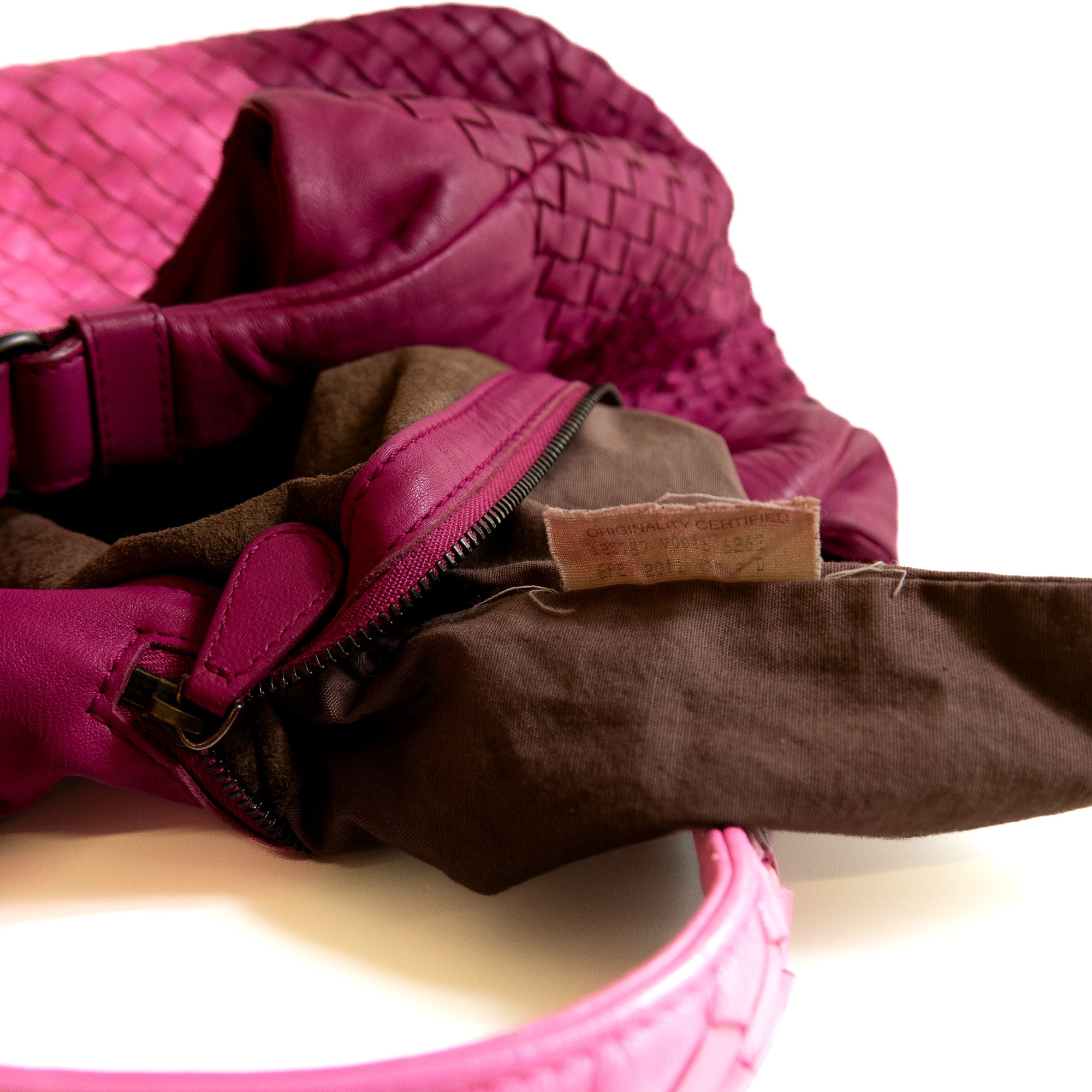 Bottega Veneta Intrecciato hobo rose Lola Collective