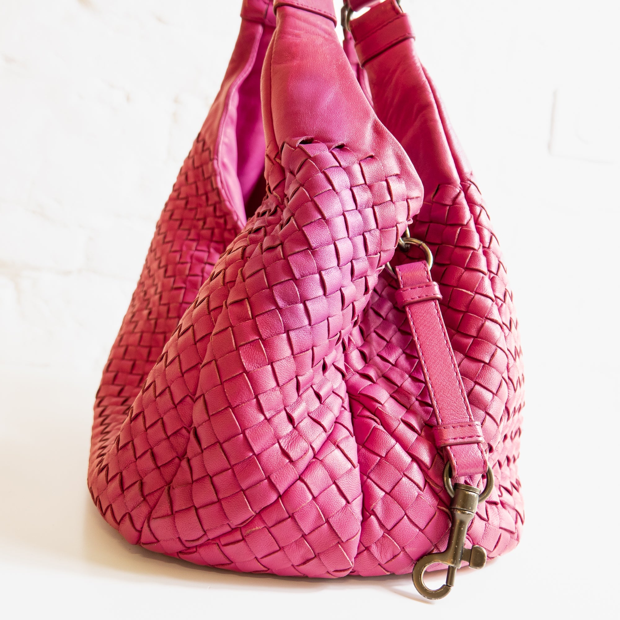 Bottega Veneta Intrecciato hobo rose Lola Collective